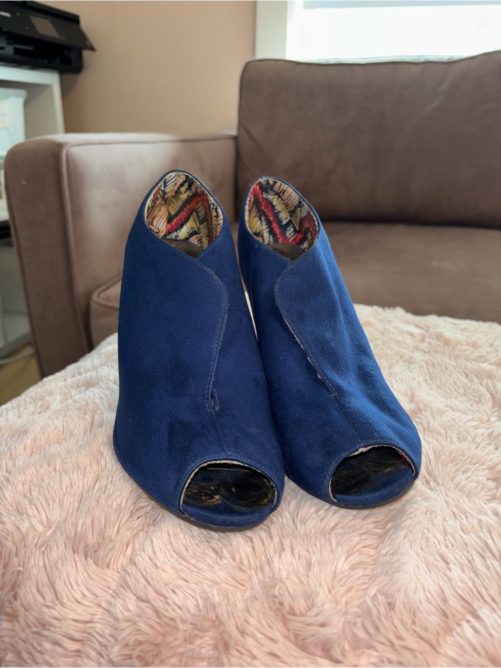 Chelsea & Violet Blue Suede Peep Toe Shooties Heels